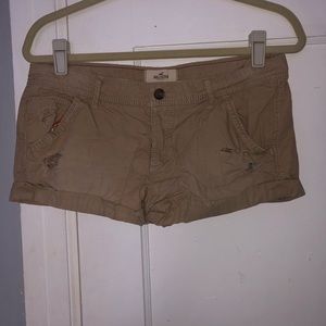 Distressed cargo shorts